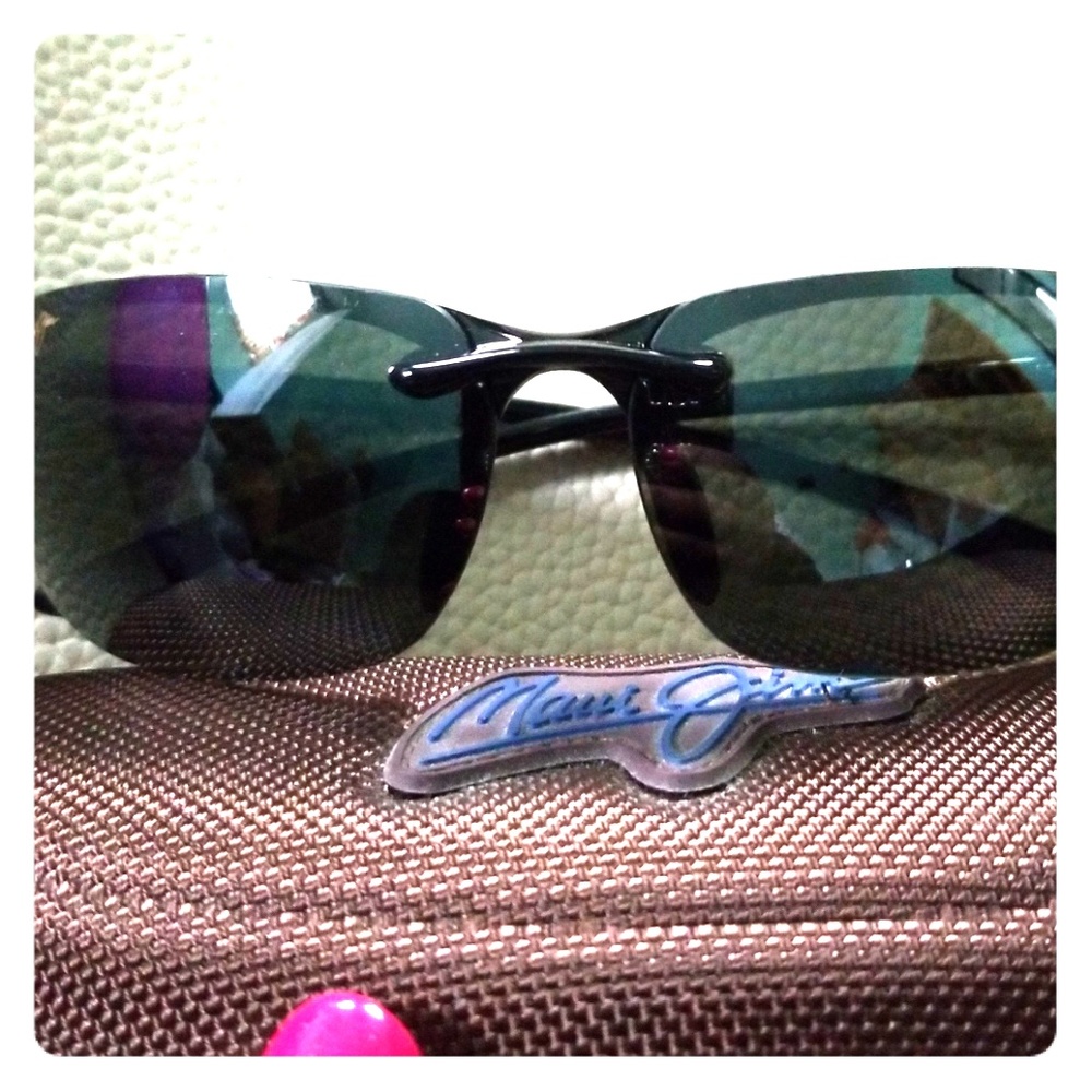 MAUI JIM Sunglasses Brand New